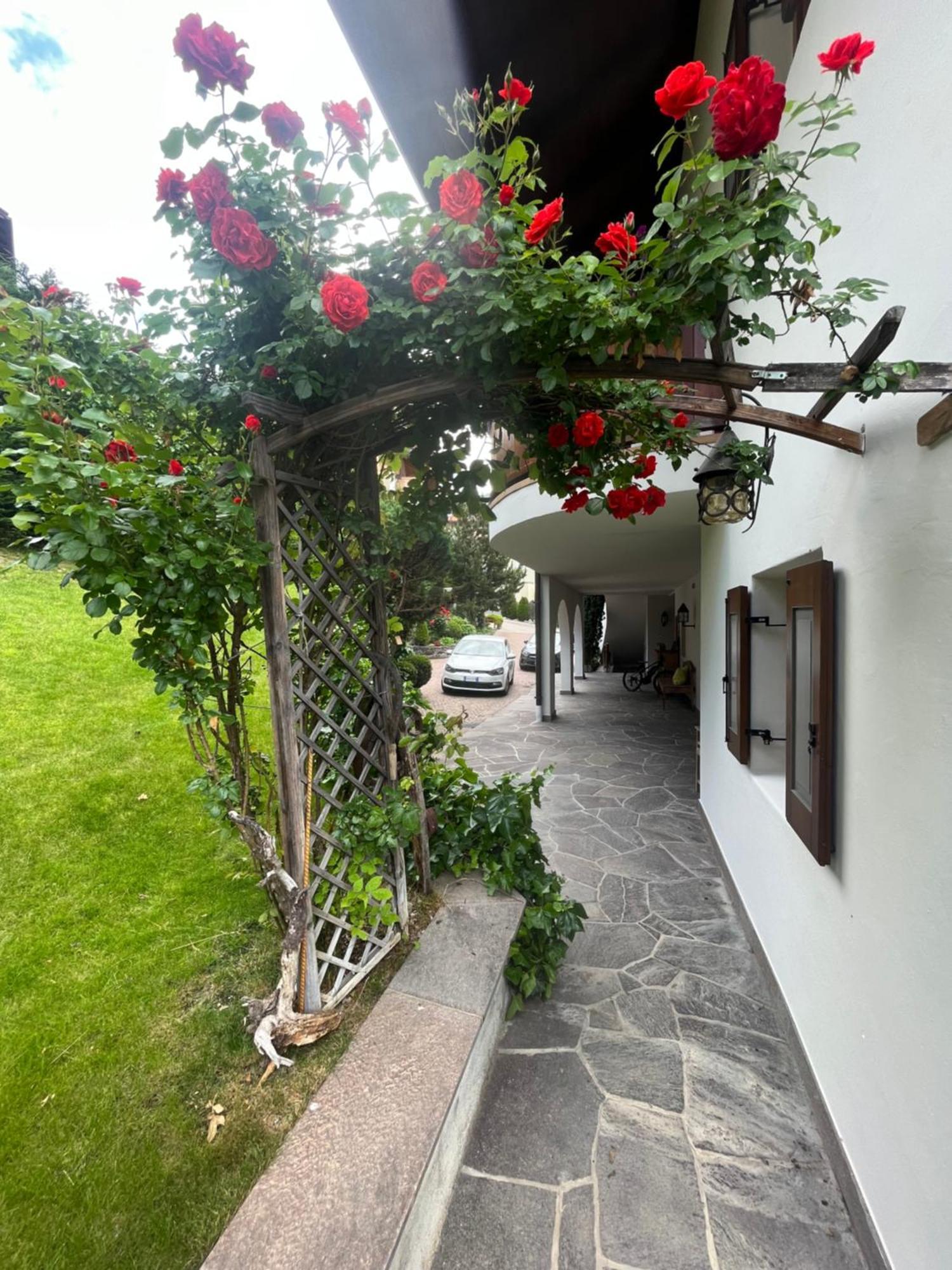 Residence Burghof Seis am Schlern Buitenkant foto
