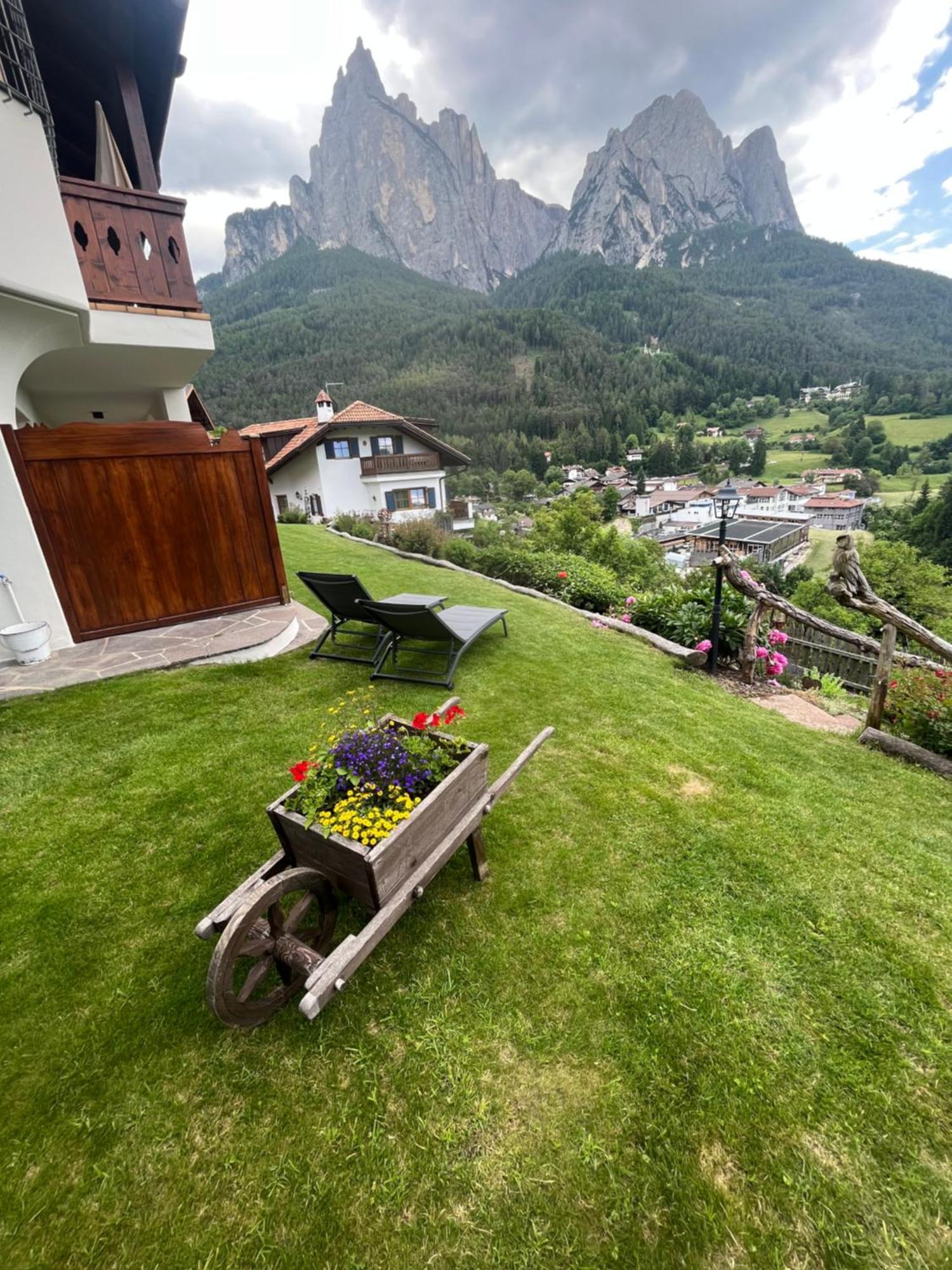 Residence Burghof Seis am Schlern Buitenkant foto